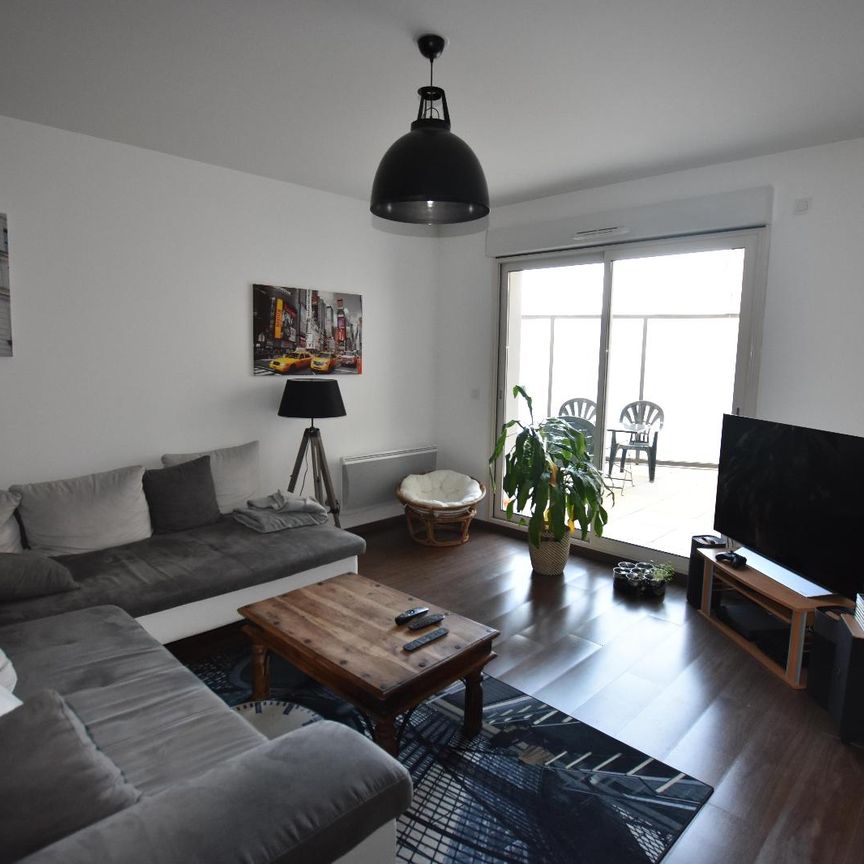 Location Appartement 3 pièces 72m² CHOLET 49300 - Photo 1