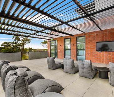 Elegant & Exquisite! - Photo 3