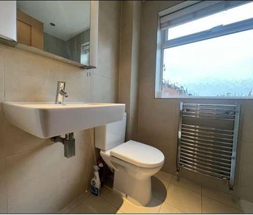 1 bedroom semi-detached house to rent - Photo 4