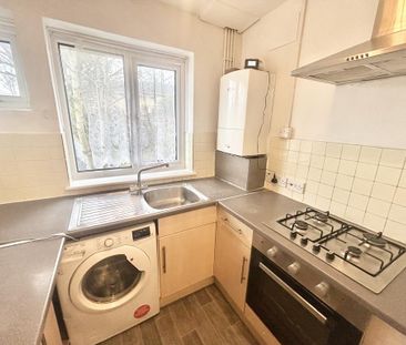 2 bedroom maisonette to rent - Photo 1