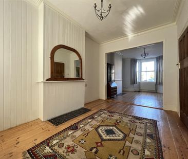 3 bedroom house - semi-detached - Photo 6