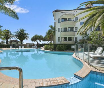 MODERN 2-BEDROOM UNIT - LOCATION. LIFESTYLE. LIVABILITY - Photo 6