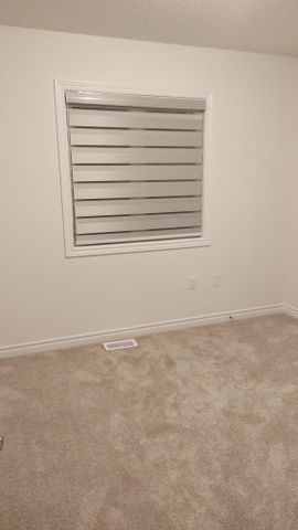 For Lease - 57 Phoenix Boulevard, Barrie, Ontario - Photo 2