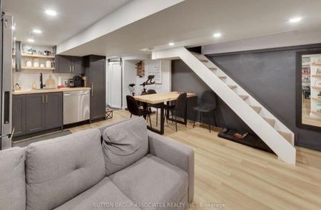 For Lease - 97 Hatherley Road Unit# Lower, Toronto, Ontario - Photo 2