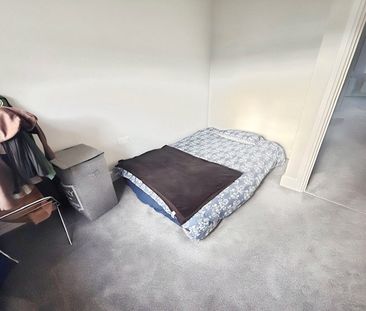 Warren Road, Ashford, Surrey, TW15 1SD - Photo 6