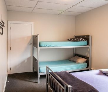 This two bedroom unit is ready for tenants! - Photo 2