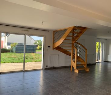 Location Maison 5 pièces 108m² ST MELOIR DES ONDES 35350 - Photo 3