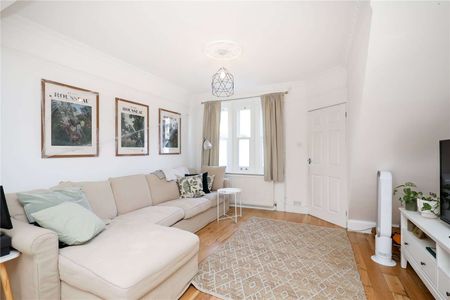 A charming period house in the heart of Wimbledon. - Photo 3