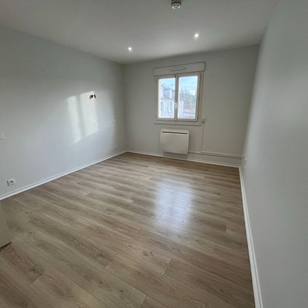 Location Appartement 1 pièce 21m² - Photo 4