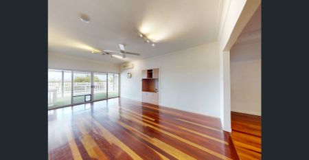 Stunning Family Home with City Views 4 Bedrooms + Pool + Prime Wavell Heights Location - Photo 3