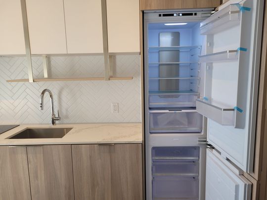 For Lease - 15 Holmes Avenue Unit# 1809, Toronto, Ontario - Photo 1