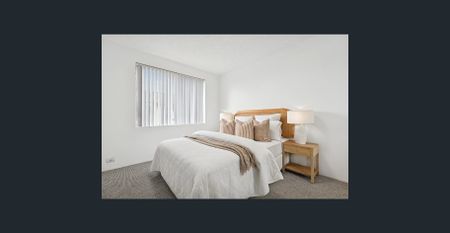 Fantastic apartment just metres from the beach - Photo 5