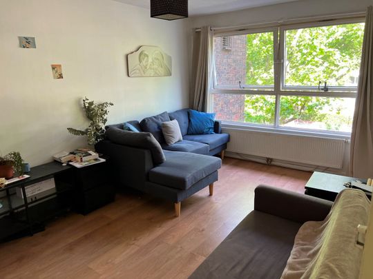 2 Bed Flat, Pennyford Court, NW8 - Photo 1