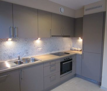 Appartement te huur - foto 3