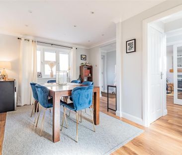 4 bedroom detached house to rent - Photo 6