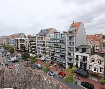 ONGEMEUBELD: Integraal gerenoveerd 2-kamer appartement te Lippensla... - Photo 5