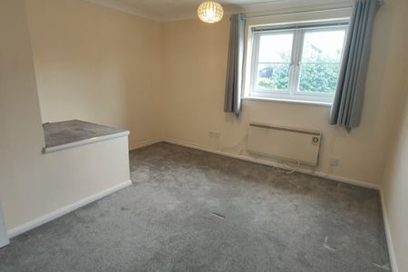 Pondgrove Close - Photo 5
