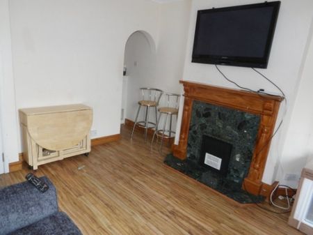 1 Bed - Derwent Street - Photo 2