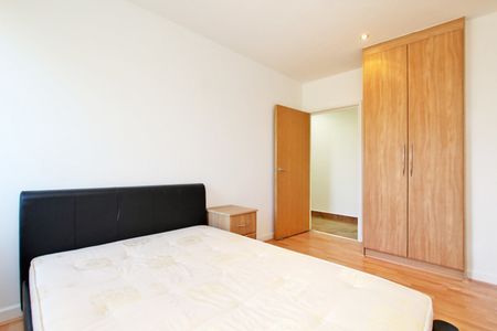 Vibeca Apartments, Chicksand Street, Spitalfields, London E1 - Photo 3