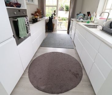 Room in a Shared House, Woodstock Terrace, E14 - Photo 3