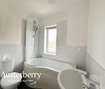 3 bedroom semi-detached house to rent - Photo 6