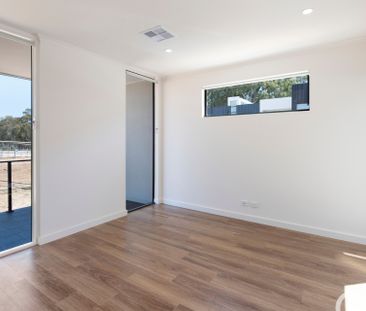 Open the Door to Top end townhouse in Tonsley - Photo 1