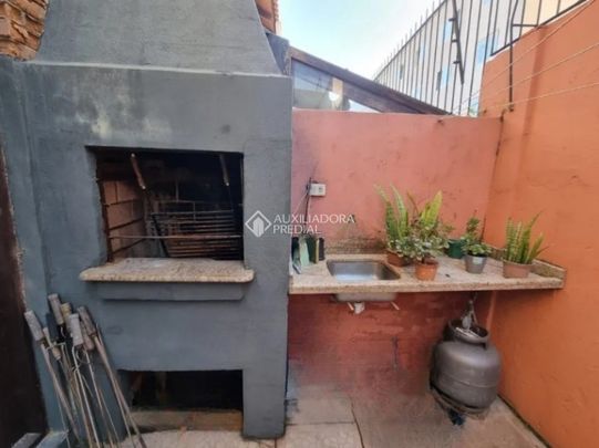 Casa em Condomínio com 3 quartos e 127m² para alugar em Ipanema, Porto Alegre. - Foto 1