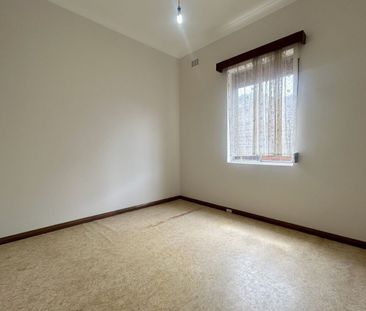 17 Venus Street, Gladesville, NSW 2111 - Photo 4