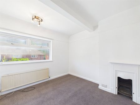 Austrey Avenue, Beeston, Nottingham, Nottinghamshire, NG9 - Photo 3