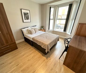 4 bedroom terraced house to rent - Photo 3