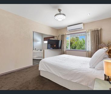 Riverside Lifestyle Just 200m from the Noosa River Promenade - Photo 5