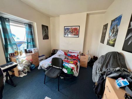 4 bedroom house share to rent - Photo 2