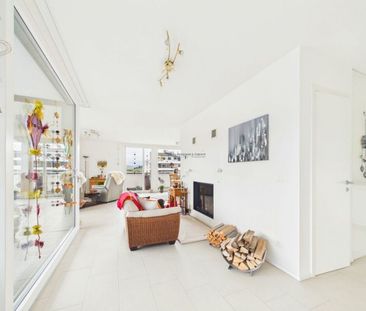 Exklusives Penthouse mit 360° Panoramablick und grosszügigem Wohnko... - Photo 2