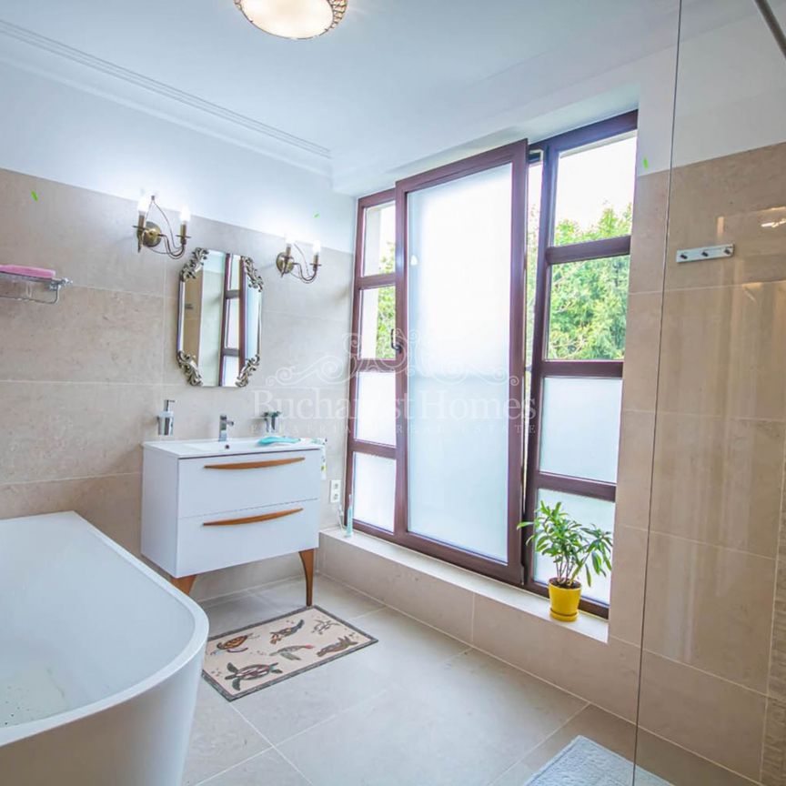 Elegant and Stately Five-Bedroom Villa - British School of Bucharest (BSB) - Fotografie 1