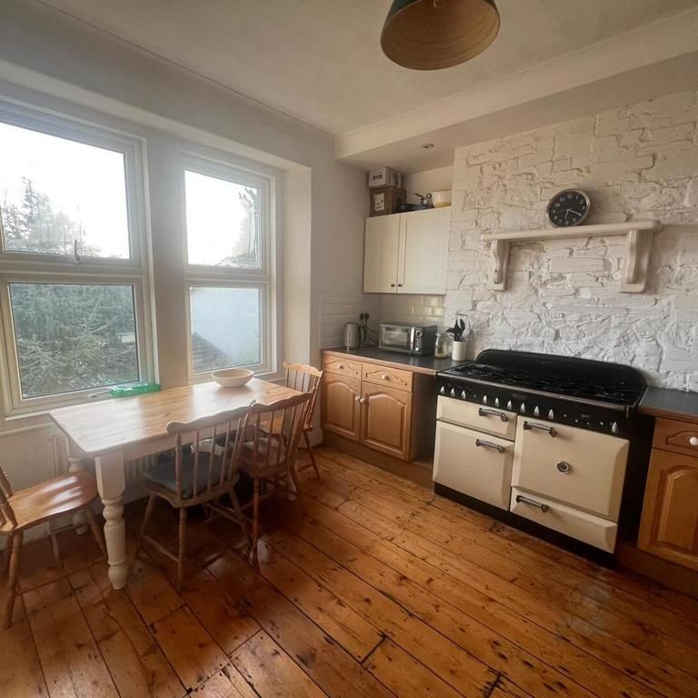 House share to rent - Photo 1