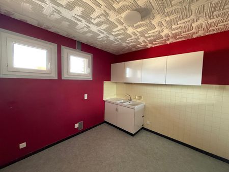 Location Appartement 1 pièce 24m² - Photo 3