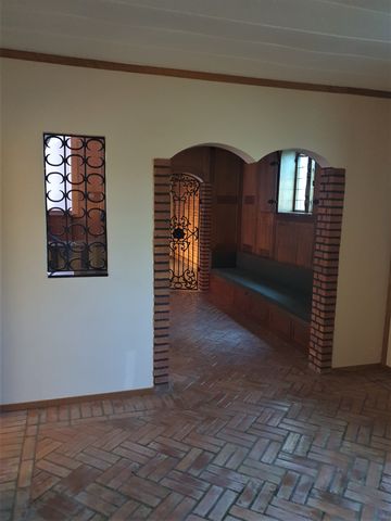 Västeråsvägen 15 B - Photo 2