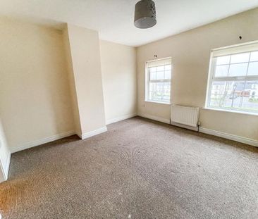 18 Berkeley Hall Square, Lisburn, BT27 5TB - Photo 5