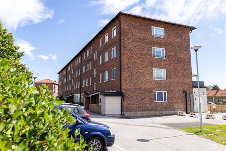 Ljuragatan 85 B - Photo 2