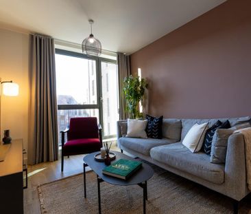 2 bedroom flat to rent - Photo 2