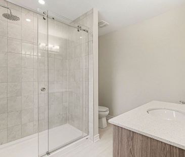 For Lease - 414 Broadcast Avenue, Orleans - Cumberland and Area, On... - Photo 2