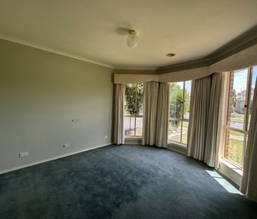 78 Orchard Circuit, Shepparton VIC 3630 - Photo 1