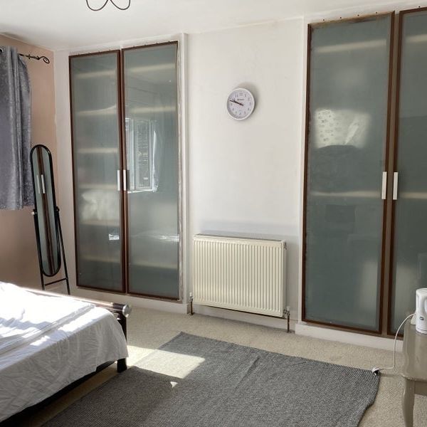 Room in a Shared House, Kenya Road, SE7 - Photo 2