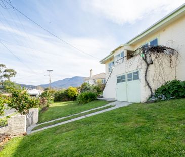 Timeless Charm With River Views - Photo 2