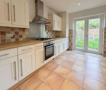 Channel View Road, Eastbourne, BN22 - Photo 3