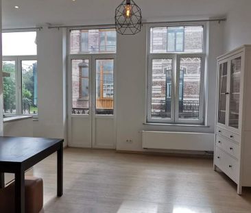 Appartement te huur in Brussel voor € 1.125 met 1 slaapkamer - Foto 4