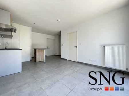 T2 AVEC JARDIN ET PARKING - Photo 2