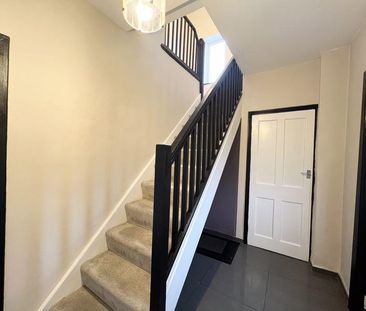 3 bedroom property to rent - Photo 1