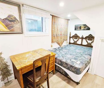 For Lease - 28 Castle Harbour Lane, Markham, Ontario - Photo 2