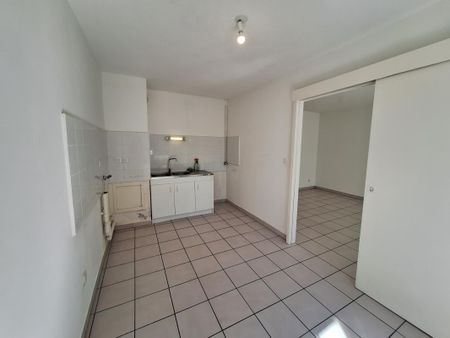 Appartement 3 pièces - Saint Egrève - 32 rue des Bonnais - Photo 2